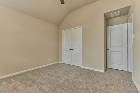 Bedroom - 30707 Sage Trace Ct, Spring, TX 77386 photo 4 of 7