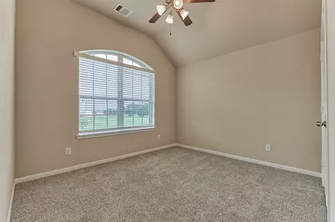 Bedroom - 30707 Sage Trace Ct, Spring, TX 77386 photo 3 of 7