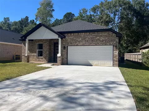 28811 Champion Oaks Dr, Magnolia, TX 77354