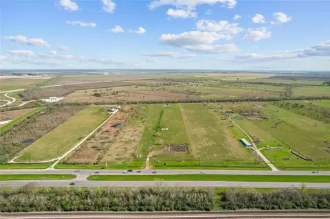3377 W Highway 90, Dayton, TX 77535