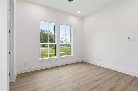 Bedroom - 467 Springfield Trl, Angleton, TX 77515 photo 9 of 9