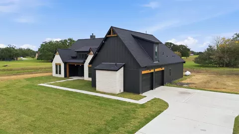Exterior - 467 Springfield Trl, Angleton, TX 77515 photo 4 of 4