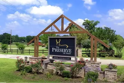 315 Center Dr, Cleveland, TX 77327