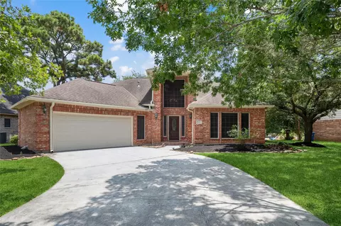 19018 Hikers Trail Dr, Humble, TX 77346