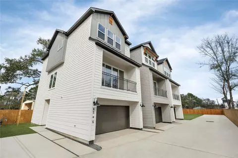 826 Curtin St #D, Houston, TX 77018