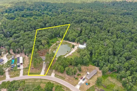 404 County Road 3295, Cleveland, TX 77327