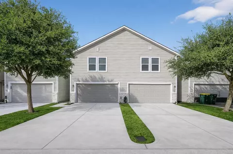 6119 Shadow Isle Ln, Houston, TX 77084