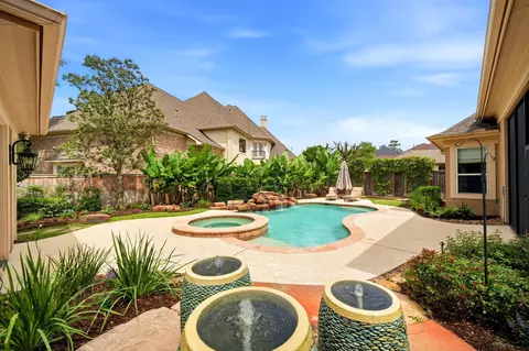 Exterior - 7818 Sunset Falls Ct, Spring, TX 77379 photo 6 of 7