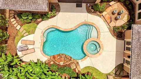 Exterior - 7818 Sunset Falls Ct, Spring, TX 77379 photo 7 of 7