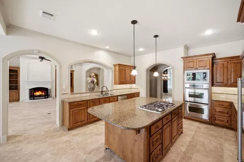 Kitchen - 7818 Sunset Falls Ct, Spring, TX 77379 photo 2 of 3