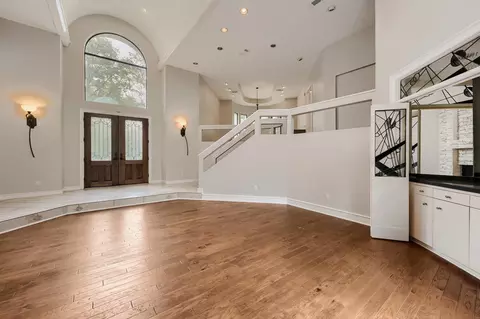 Living - 3 Hillside View Pl, Spring, TX 77381 photo 4 of 7