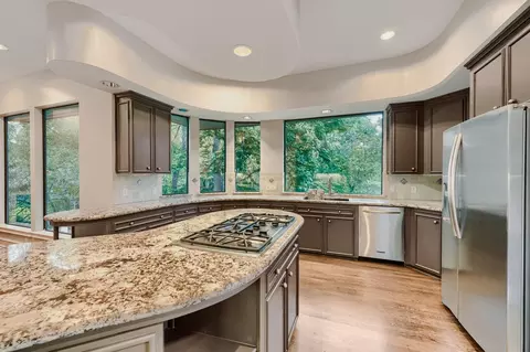 Kitchen - 3 Hillside View Pl, Spring, TX 77381 photo 3 of 3
