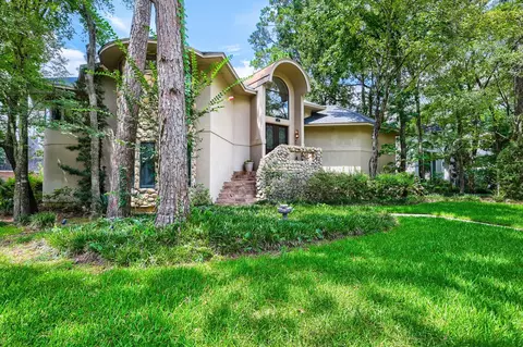 Exterior - 3 Hillside View Pl, Spring, TX 77381 photo 2 of 7