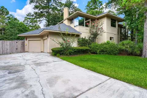 Exterior - 3 Hillside View Pl, Spring, TX 77381 photo 3 of 7