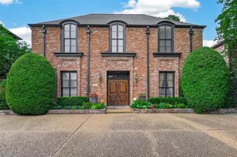 2030 Southgate Blvd, Houston, TX 77030