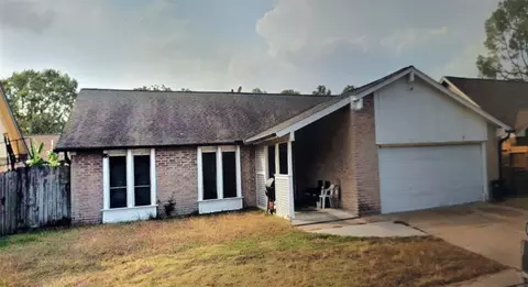 8419 Windell Ln, Houston, TX 77040