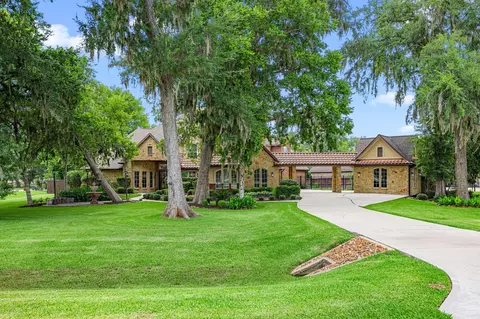 3415 Wellspring Lake Dr, Fulshear, TX 77441