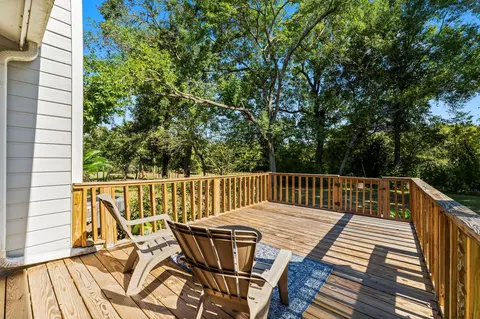 71 Hideaway Dr, Friendswood, TX 77546