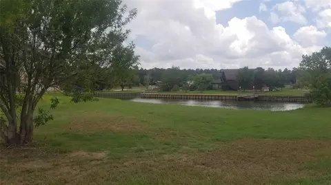 7 Wilderness Trl, Huntsville, TX 77340