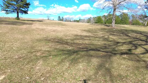 8084 E County Road 212, Buffalo, TX 75831