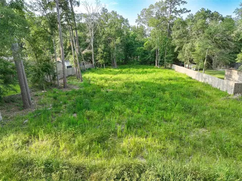 2764 Fountain View St, Roman Forest, TX 77357