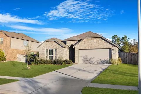 19111 Pinewood Grove Trl, New Caney, TX 77357
