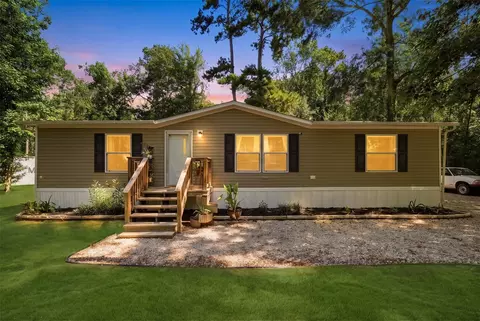 109 County Road 3793, Cleveland, TX 77328