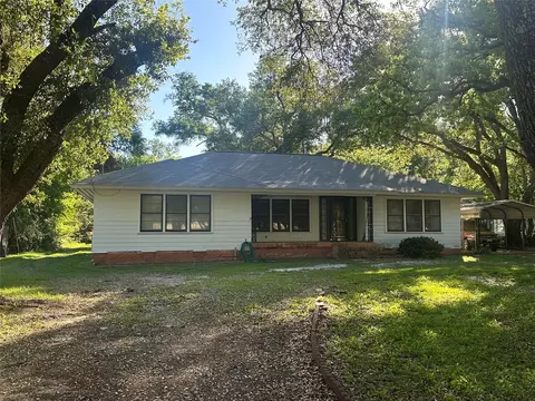 326 Prospect Dr, Trinity, TX 75862