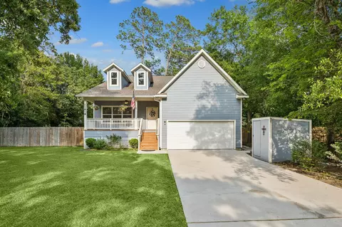 11818 Beverly Dr, Houston, TX 77065