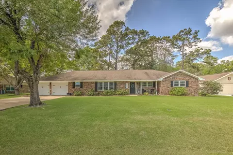 12403 Cherry Point Dr, Mont Belvieu, TX 77535