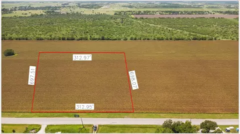 2 Jurica Road, Sealy, TX 77474