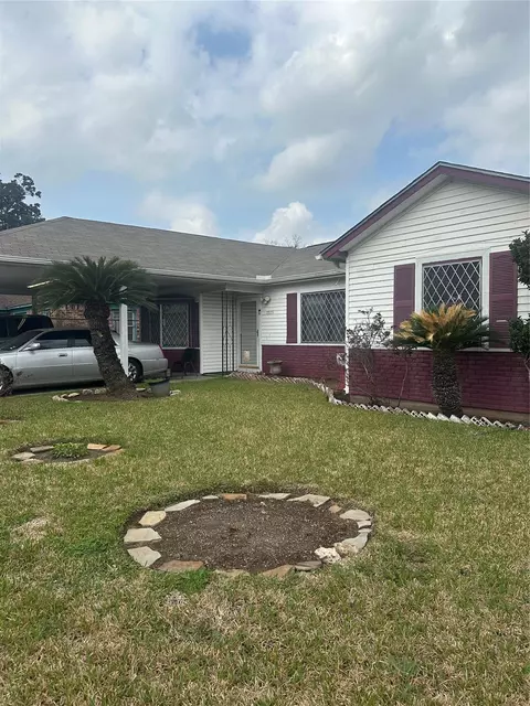 7605 Bywood St, Houston, TX 77028
