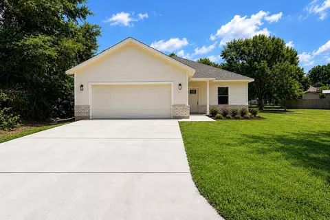 14808 Coaltown Rd, Willis, TX 77378
