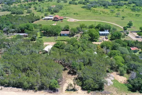 162 Wyatt Earp Dr, Bandera, TX 78003