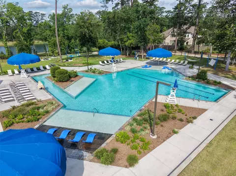Exterior - 212 Trillium Park Loop, Conroe, TX 77304 photo 8 of 9