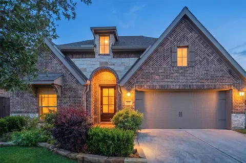 Exterior - 212 Trillium Park Loop, Conroe, TX 77304 photo 9 of 9