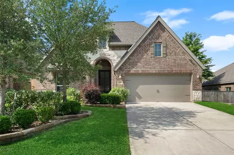 Exterior - 212 Trillium Park Loop, Conroe, TX 77304 photo 7 of 9