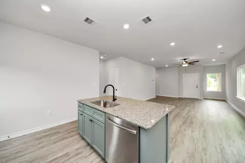 Entry Way - 18745 Loom Dr, Conroe, TX 77306 photo 1 of 4