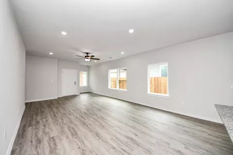 Living - 18745 Loom Dr, Conroe, TX 77306 photo 5 of 5