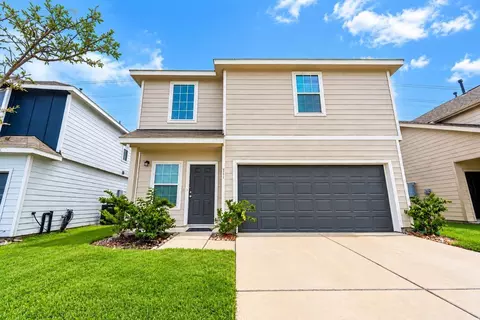 911 Imperial Heights Dr, Houston, TX 77073