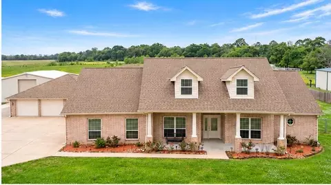 2224 County Road 660b, Danbury, TX 77534