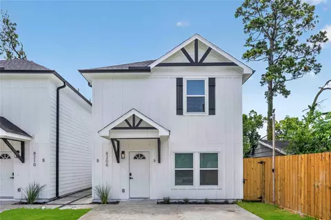 8208 Sterlingshire St #A/B, Houston, TX 77078
