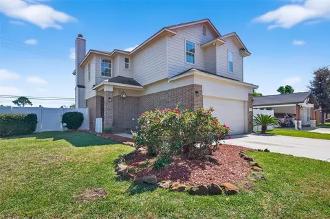 8014 Royalwood Dr, Houston, TX 77049