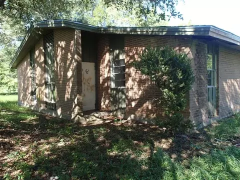 1015 N Liberty St, El Campo, TX 77437