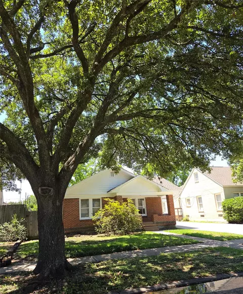 1430 Munger St, Houston, TX 77023