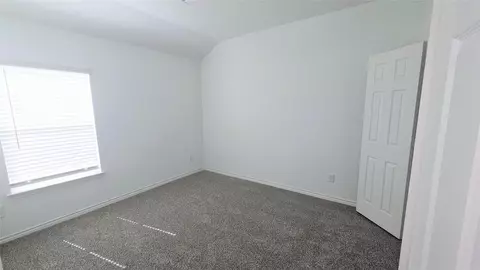 Bedroom - 10481 Sugar Mill Dr, Conroe, TX 77306 photo 4 of 4