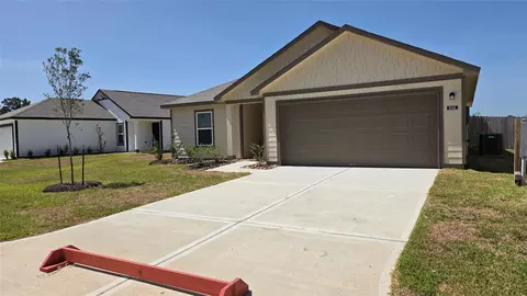 Exterior - 10481 Sugar Mill Dr, Conroe, TX 77306 photo 2 of 2