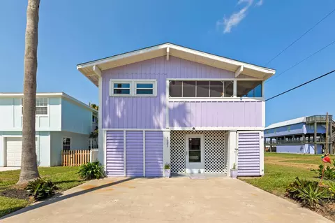 4021 Las Palmas St, Galveston, TX 77554