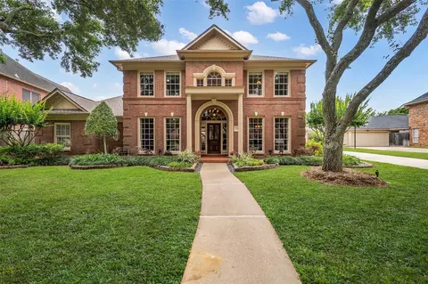 3306 Williams Glen Dr, Sugar Land, TX 77479