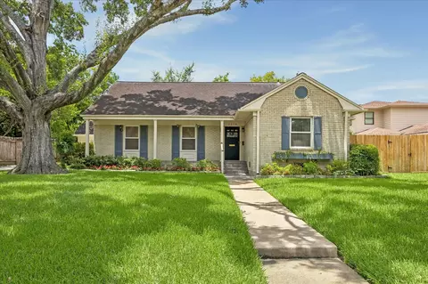 2038 Mcclendon St, Houston, TX 77030